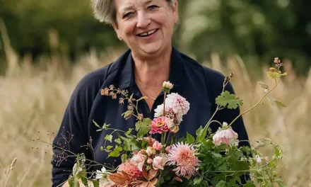 Handwerken im Goldenen Hirsch:  Slow-Flower-Sträuße binden mit Andrea David